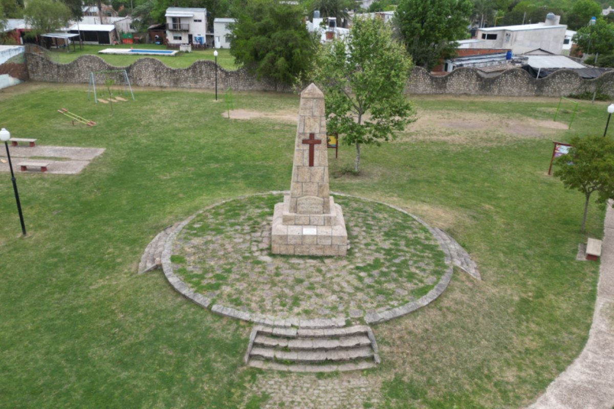 Monumento a los Antepasados