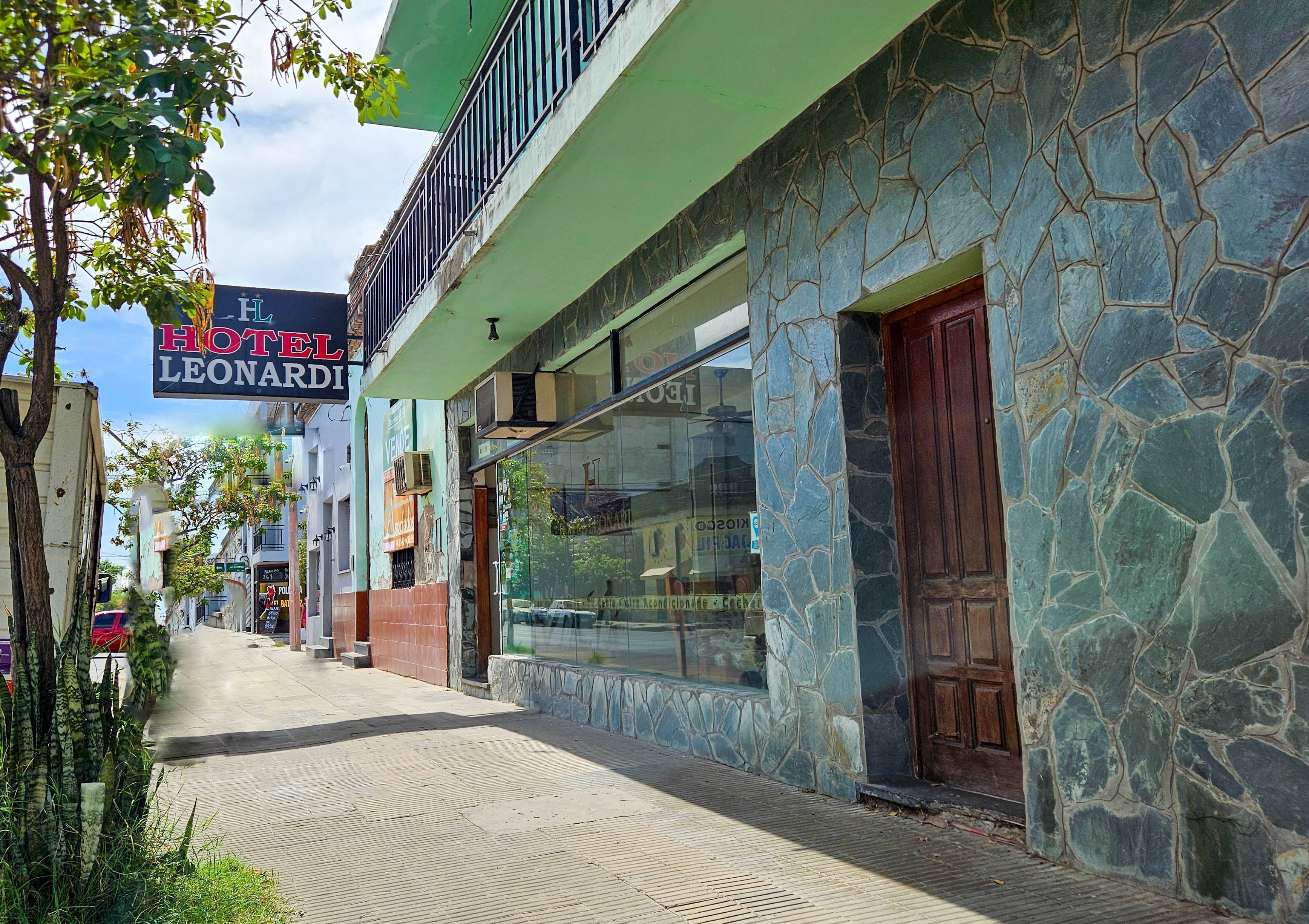 Hotel Leonardi